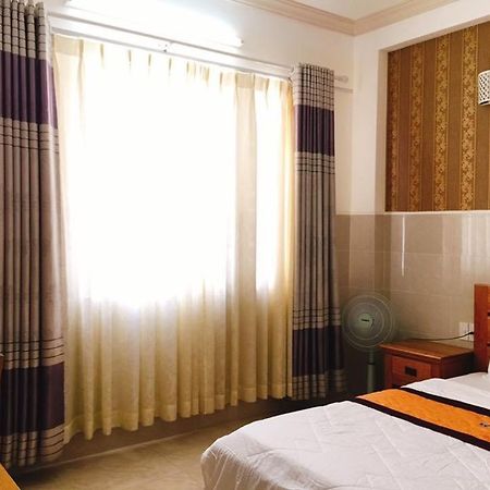 Khach San Le Hoang Dat Ho Chi Minh City Exterior photo