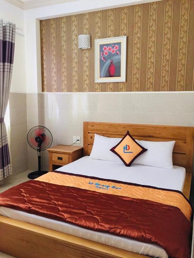 Khach San Le Hoang Dat Ho Chi Minh City Exterior photo